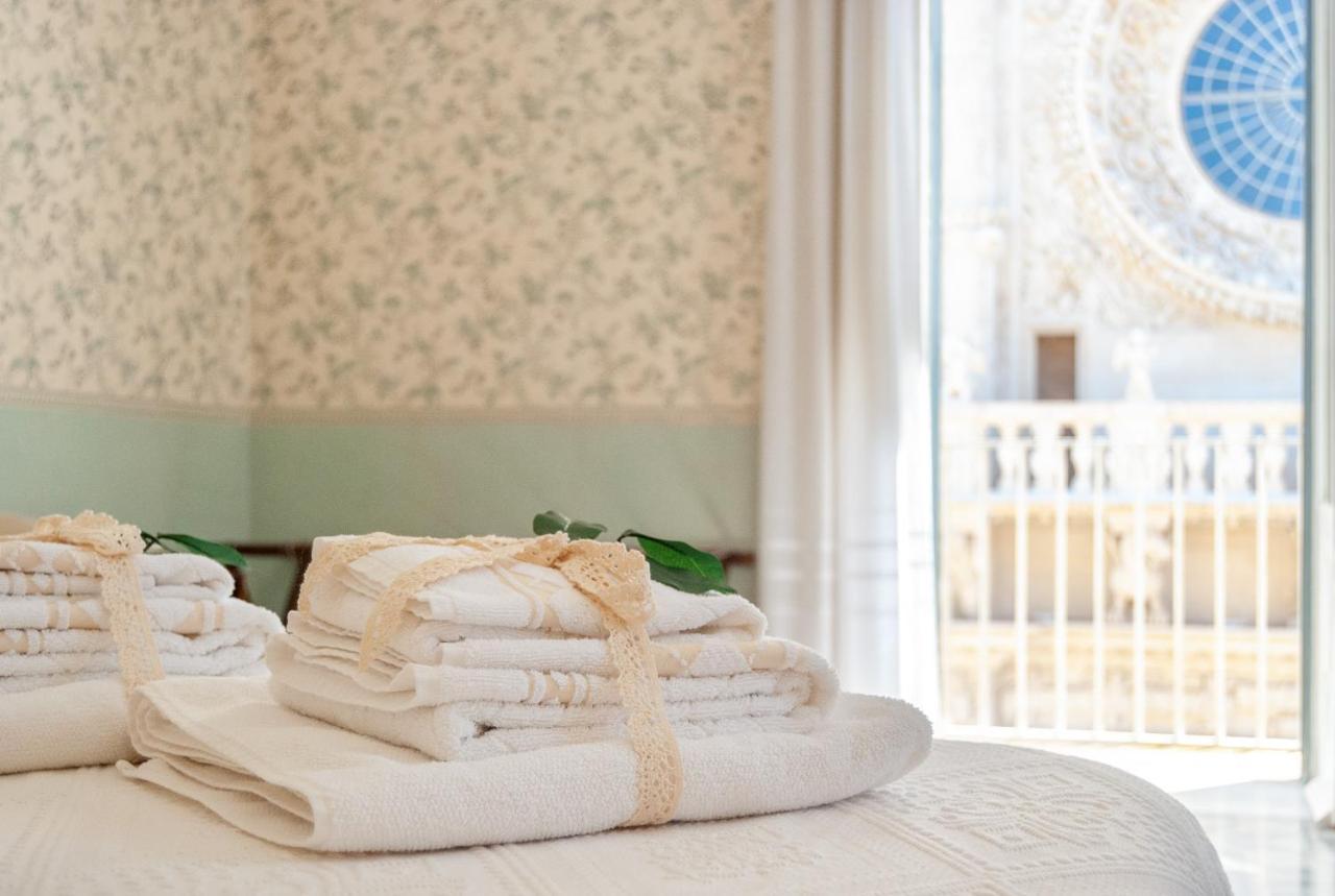 B&B Risveglio Col Rosone Lecce Buitenkant foto